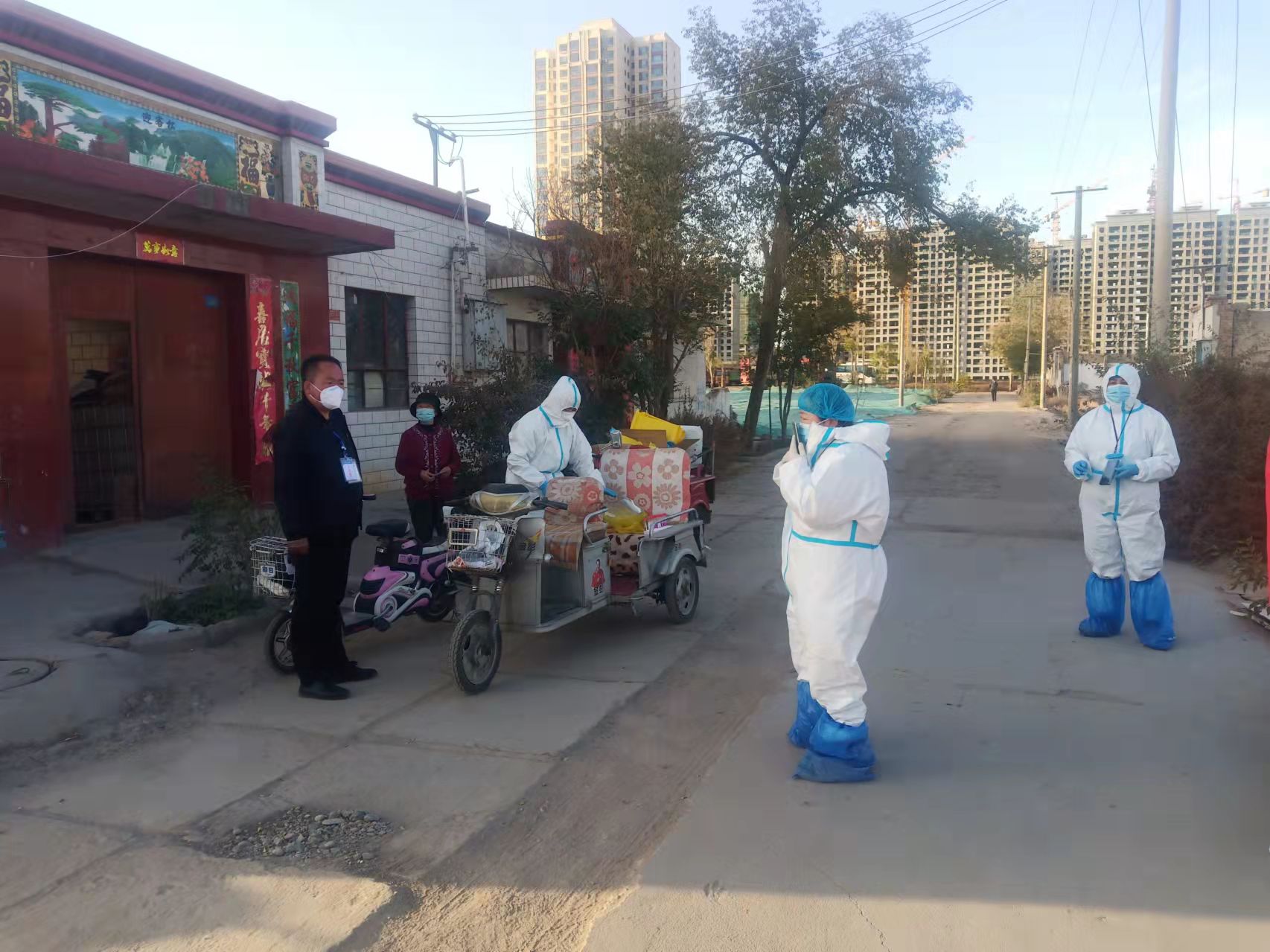 疫情防控 ● 纪检镜头：甘州区纪检监察干部奋战在防控一线