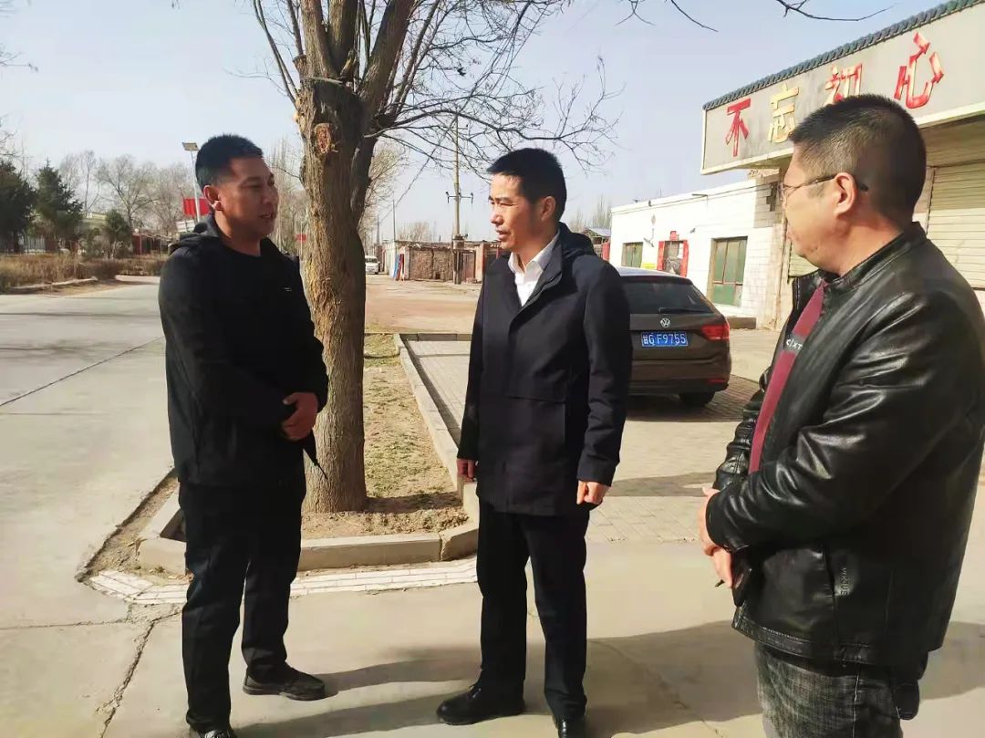 蒋新民深入部分乡镇督导疫情防控等重点工作