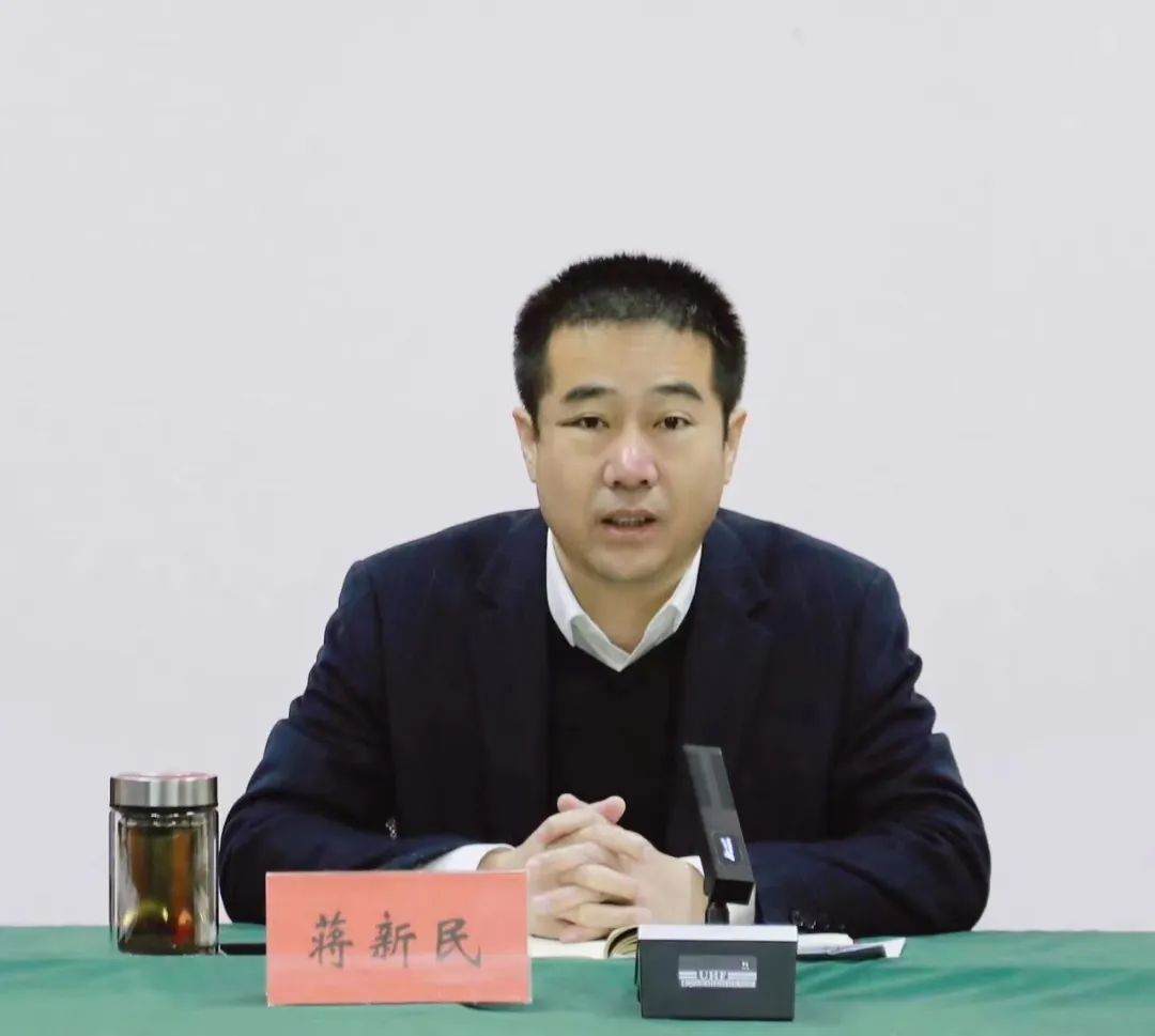 蒋新民以普通党员身份参加区纪委监委机关第一党支部组织生活会
