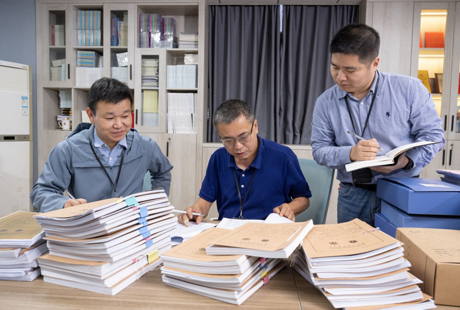 【纪检风采】“老纪检”新作为  记湖北省黄石市纪委副书记、监委副主任刘忠