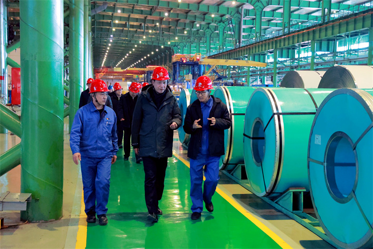 靳国卫在酒泉嘉峪关调研纪检监察工作