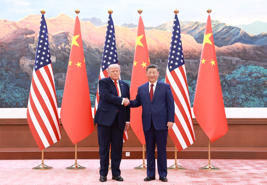 习近平同美国总统特朗普会谈 习近平同美国总统特朗普会谈